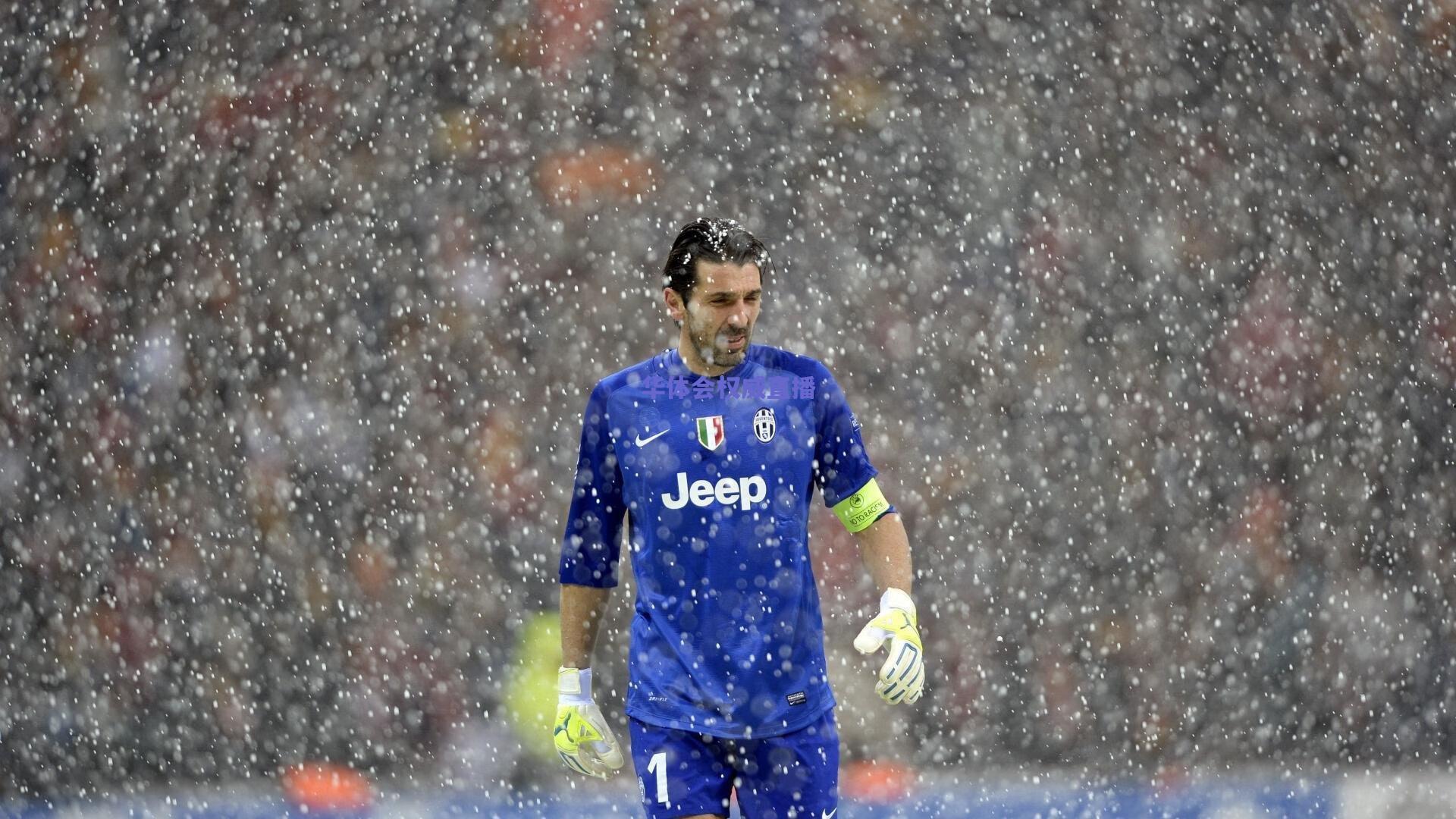 致命一传竟砸向脚尖！克莱六记三分难救主，独行侠传导瘫痪陷困局